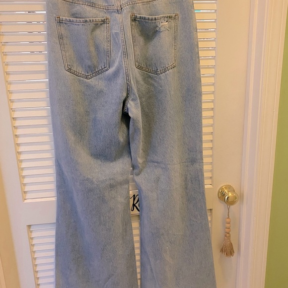 Rhinestone Wide Leg Jeans - Picture 6 of 11